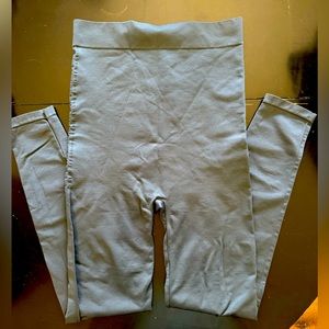 Postpartum support leggings